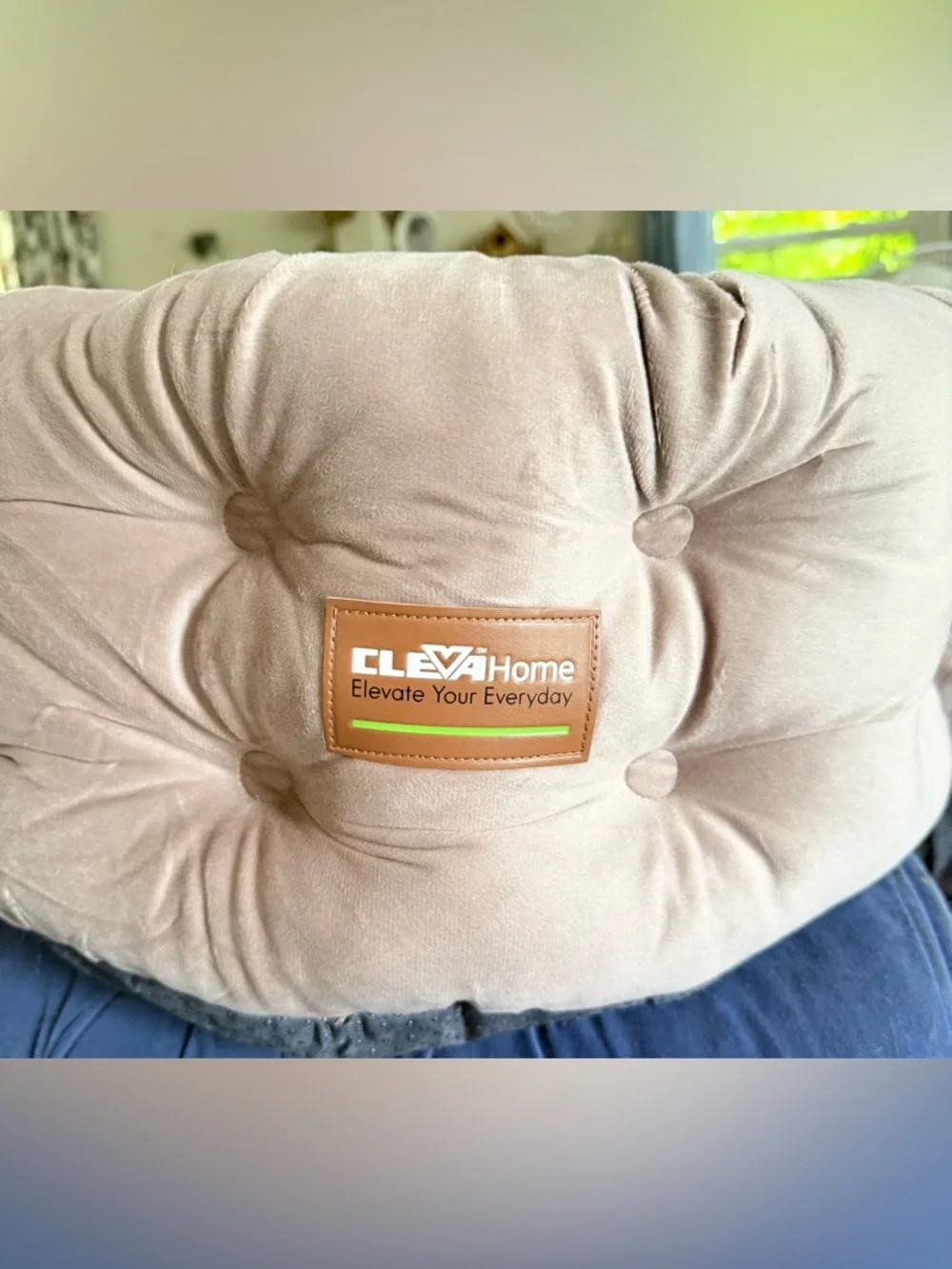 🟤 ClevaHome Beige Plush Cat Bed - Cozy Round Pet Nest
